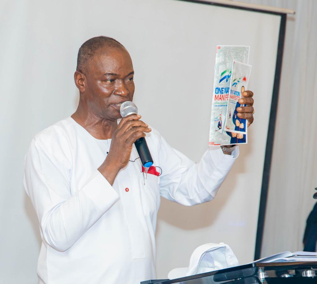 yakisawyerr's tweet photo. The APC #OneNation #Manifesto was launched today! It’s full of hope and promise for a better Sierra Leone. I am particularly excited about @samurakamara201 commitment to #ClimateAction and #Decentralization. I am looking forward to its implementation! #Ready2Lead #5MoreToDoMore https://t.co/4KgnVDHd5C