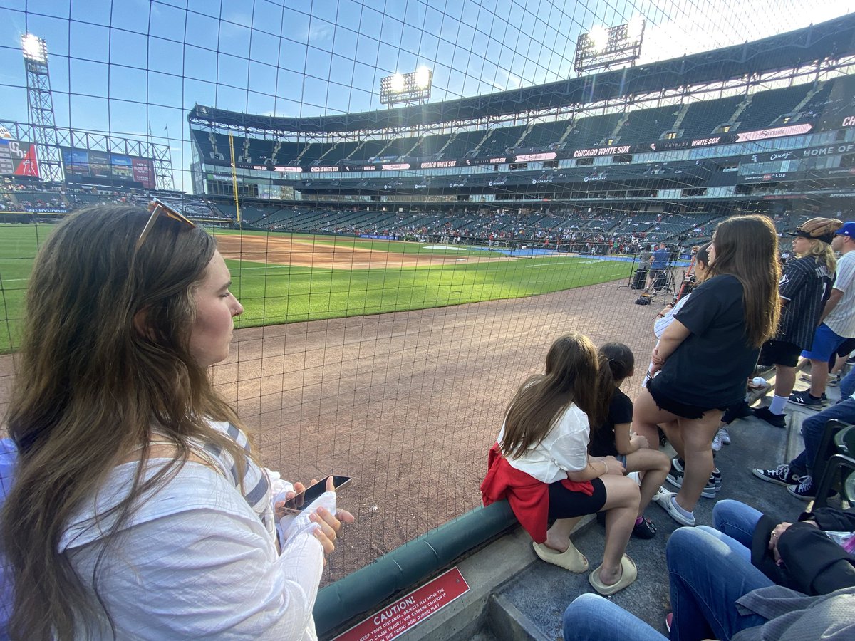 Todd Headington tweet media