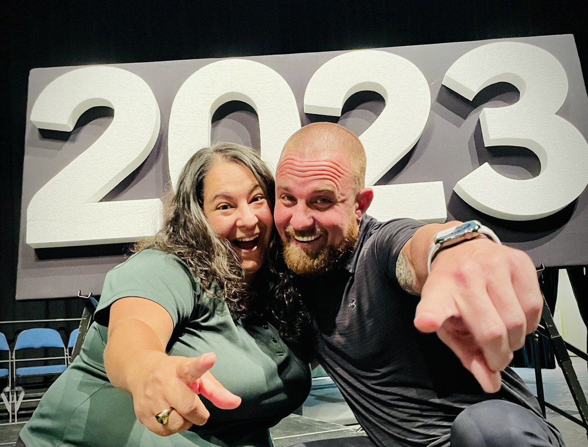 …. WE Ready !!!  🎓        #GoDogs🐾