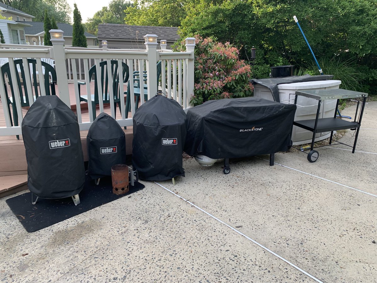 jones_twj's tweet image. Undressed or dressed ? 
#BBQ #backyardcooking