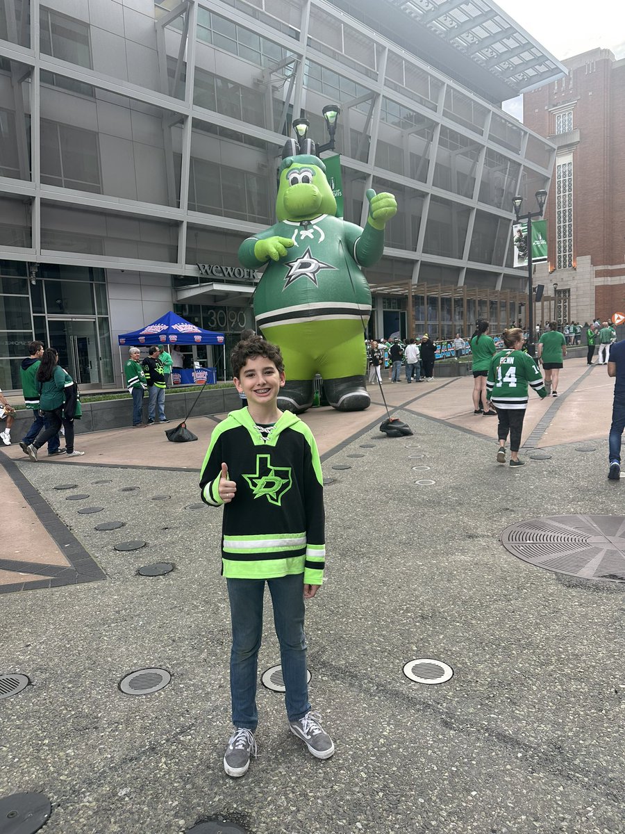 MRuib1's tweet photo. Let’s go Stars!!!
#TexasHockey https://t.co/g0TLFt4ZoA