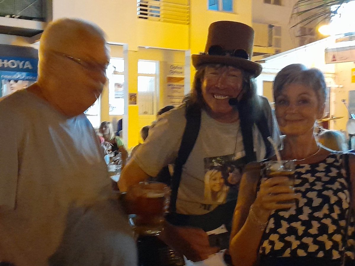 "Love Beautiful People" <a href="/SJMacLeod2/">Steve MacLeod</a> <a href="/Sheldon_Snow/">Sheldon Snow</a> <a href="/MarzNova/">Marz Nova 🇨🇦</a> <a href="/BNoelBarr/">B. Noel Barr</a> <a href="/BrokenRomeo/">Broken Romeo</a> <a href="/marshallstackz/">Marshallstackz</a> <a href="/AdamCatfish/">Adam Adamczyk</a> <a href="/wildhorserockuk/">Wild Horse</a> <a href="/MarietteFBS/">MarietteMiles</a> @fatbastardsound @SJMBand <a href="/MusicCityMemo/">MusicCityMemo</a> <a href="/LynzCrichton/">Lynz Crichton - Music Marketing Musician</a> @fatbastardsound @bulletsuk @mikecanndo J.AK #TheAKBand