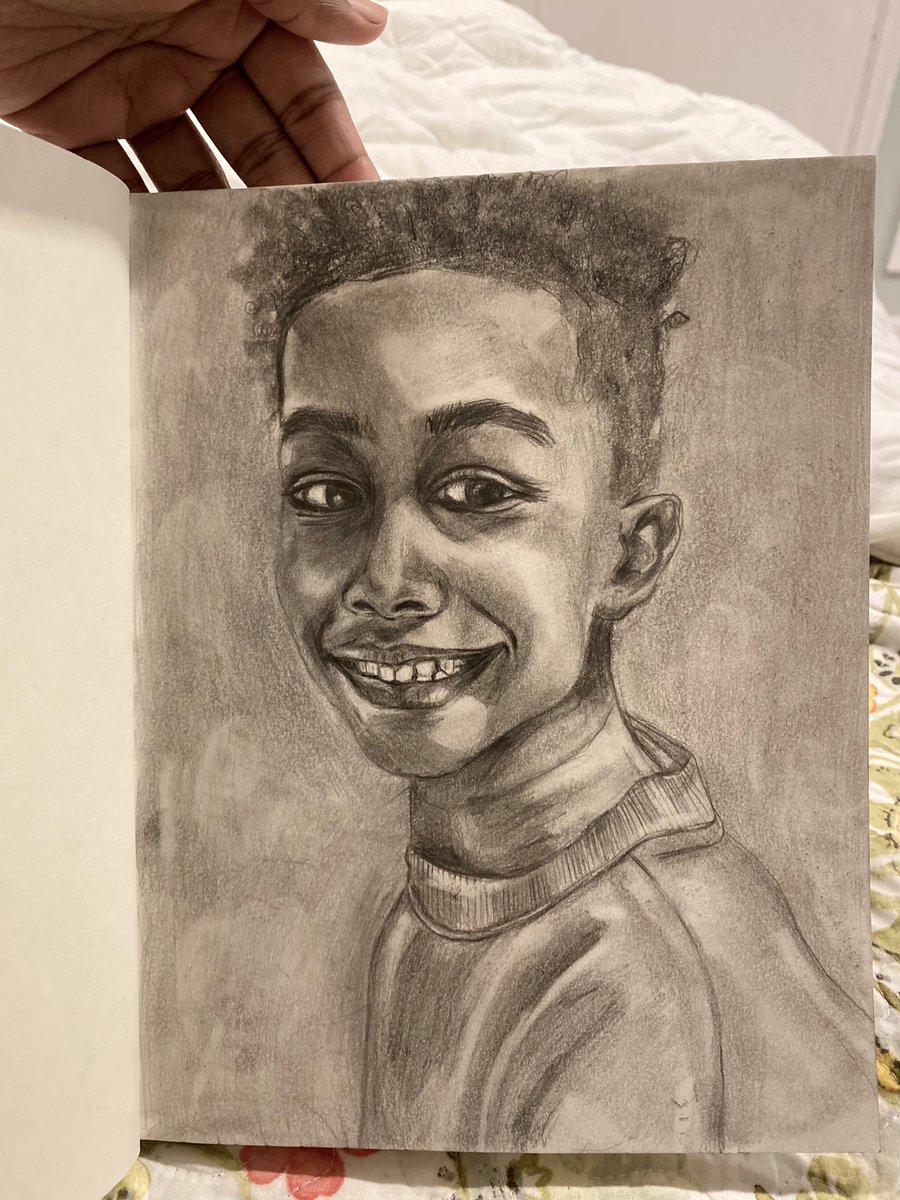 KimberlyAWrites's tweet photo. Lately I’ve been doing a lot of reading and artwork. I’m learning to take a break to enjoy all the passions I love. Looking forward to getting back into writing as well soon ❤️#graphitedrawing #graphitesketch #graphiteportrait #graphiteportraitdrawing https://t.co/pRVbDIcJMl