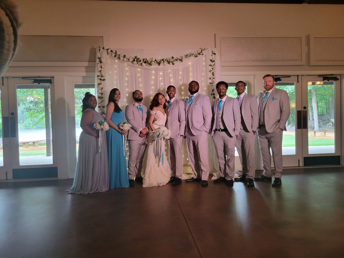 memes1love's tweet photo. My youngest son got married this weekend.  I'm so proud.  #Mommieproud #Youngestson https://t.co/3nHEToSEtZ