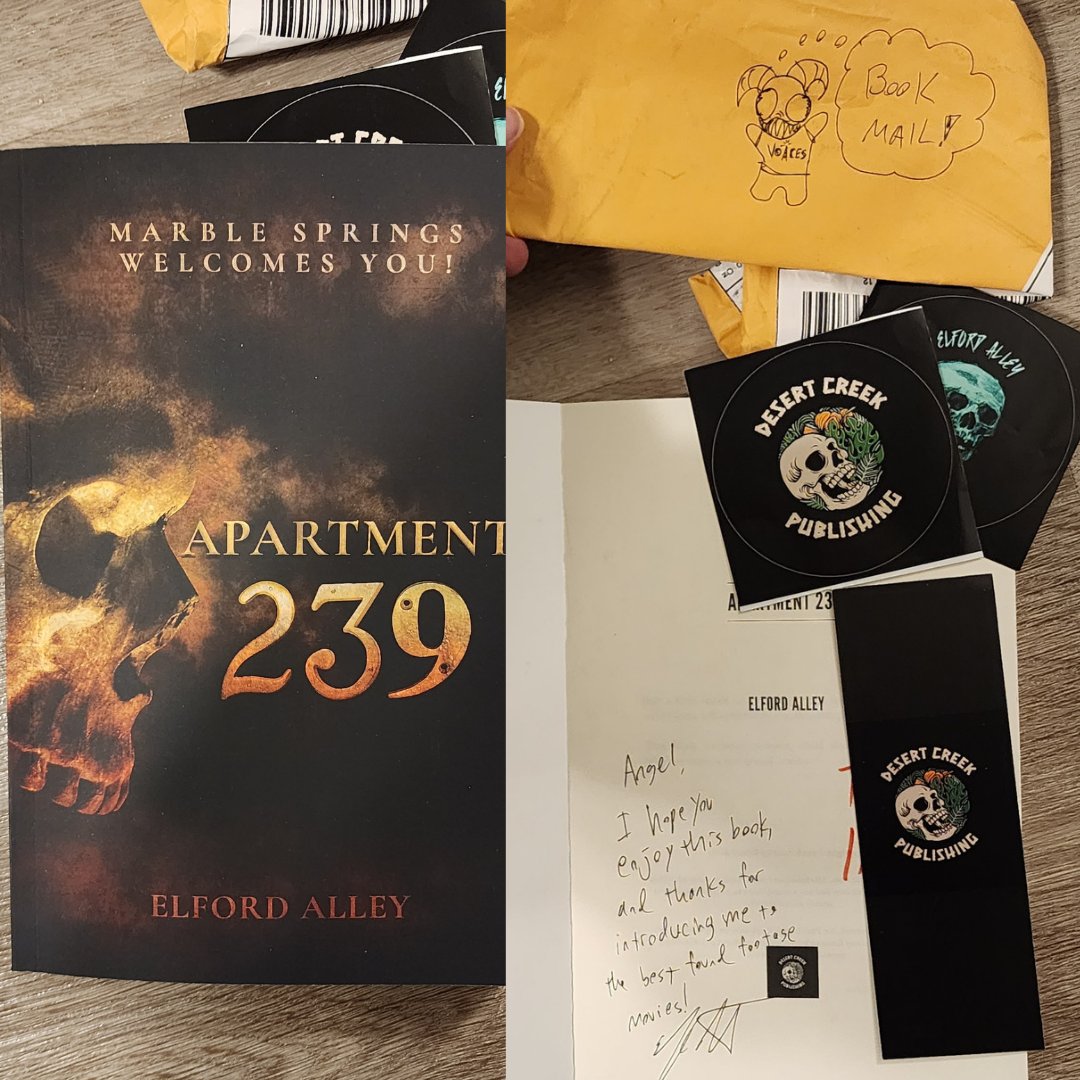 Late posting this but I love getting bookmail from @ElfordAlley ! The personalized touches make me smile! This is my 2nd signed book. Ty for putting care into your packages! #indiehorror #horror #horrorauthor