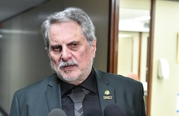 NP__Oficial's tweet photo. 🚨 Exclusivo:
Diretor da CIA Mentty Bagaray dá voz de prisão a Nicolás Maduro https://t.co/gsHDMX7AXx