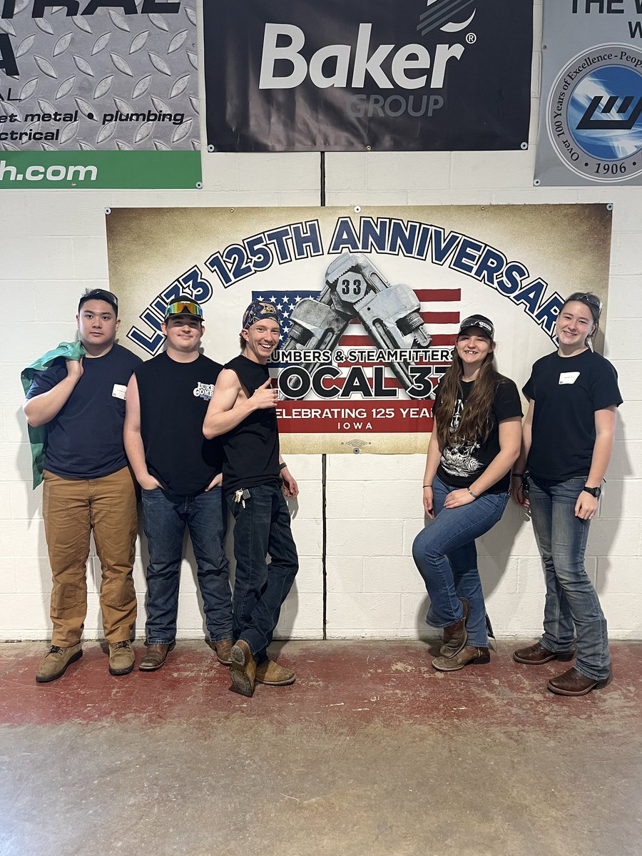 JHS student Brileligh Erickson placed 5th in the women’s division at the statewide high school weld competition. She joined Faith Weigel, Max Le, Ethen Bevington and Aidan Egan in participating in the state competition at Plumbers & Steamfitters Local 33. johnstoncsd.org/news/2023/05/s…