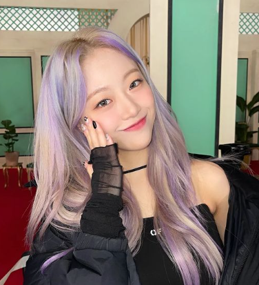 nugu pics on Twitter: "Jeewon •• cignature"