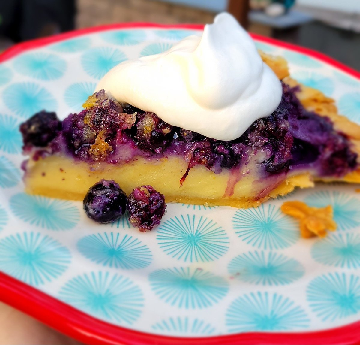 Blueberry Chess Pie with Chantilly Creme? I did that. 😊 #summerbegins #blueberries #pie #eatfresh #bake