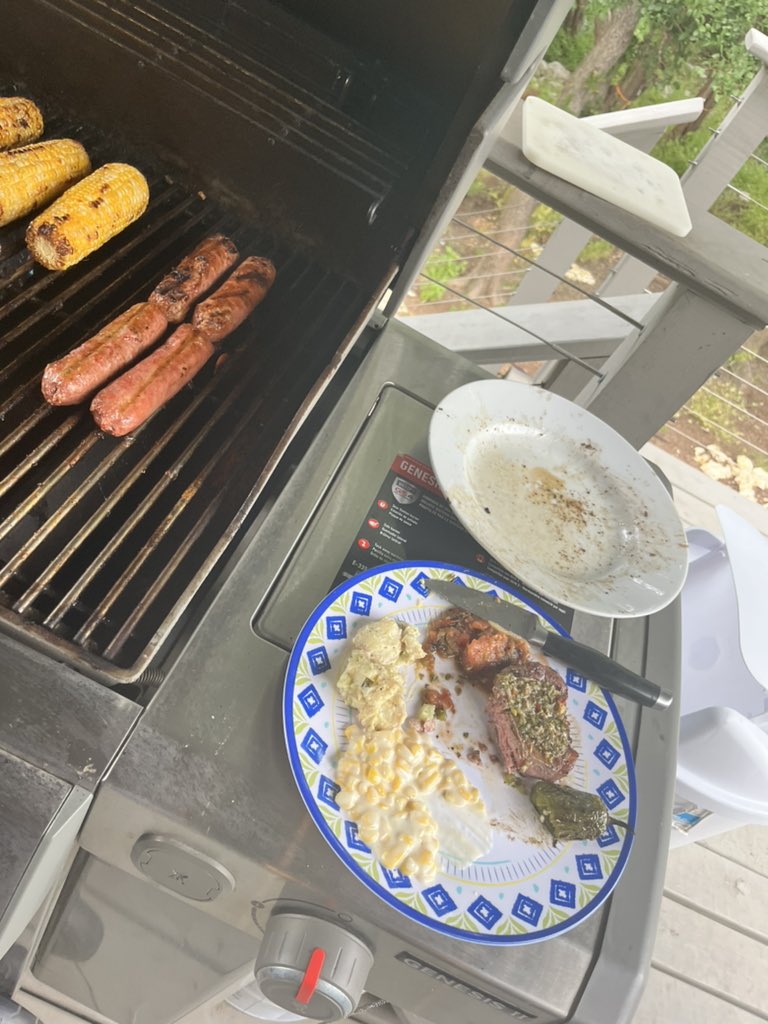 Just Plain Old Fashion’d Artie on Twitter "Eating standing up manning