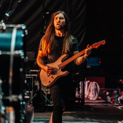 shredforsale's tweet photo. #NewProfilePic https://t.co/HvJeUD2aty