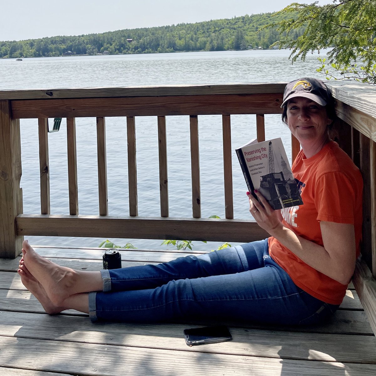 Sabbatical reading list started this weekend with brilliant <a href="/CSU_Urban/">Maxine Goodman Levin School of Urban Affairs</a> colleague  <a href="/RybergWebster/">Stephanie Ryberg Webster</a>’s Preserving the Vanishing City from <a href="/TempleUnivPress/">Temple Univ Press</a>.  It’s so good! 👉🏻tupress.temple.edu/books/preservi…