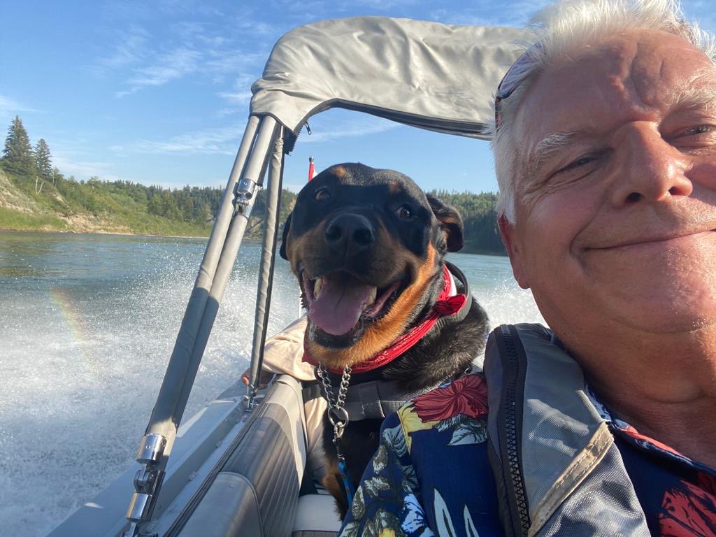 accessibleH2Os's tweet photo. Thanks for the shoutout @servicerotties. We are so happy to do what we do! We loved having Kuno as our co-captain, look at that grin (from both Kuno and our Captain 🤩) 

We kicked off our 2023 season, hope to see you out on the water again! https://t.co/JtCOvZiSwL