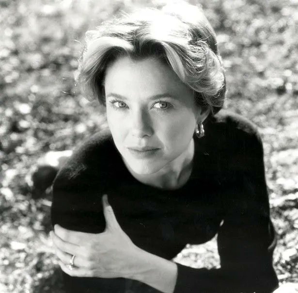 Happy Birthday to Annette Bening   