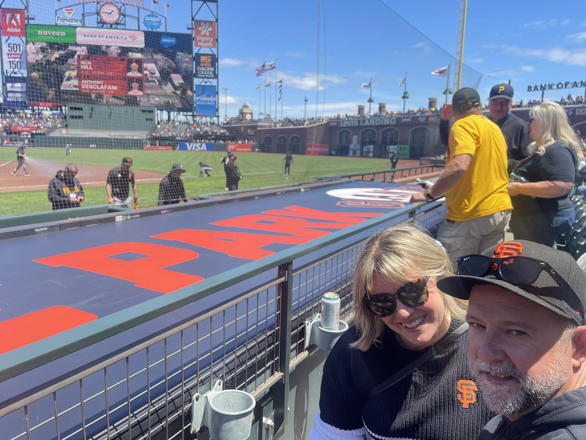 boneaux's tweet photo. Amazing seats. Amazing weather. Amazing game. #mustbeinthefrontrow https://t.co/wESy9JXWE8