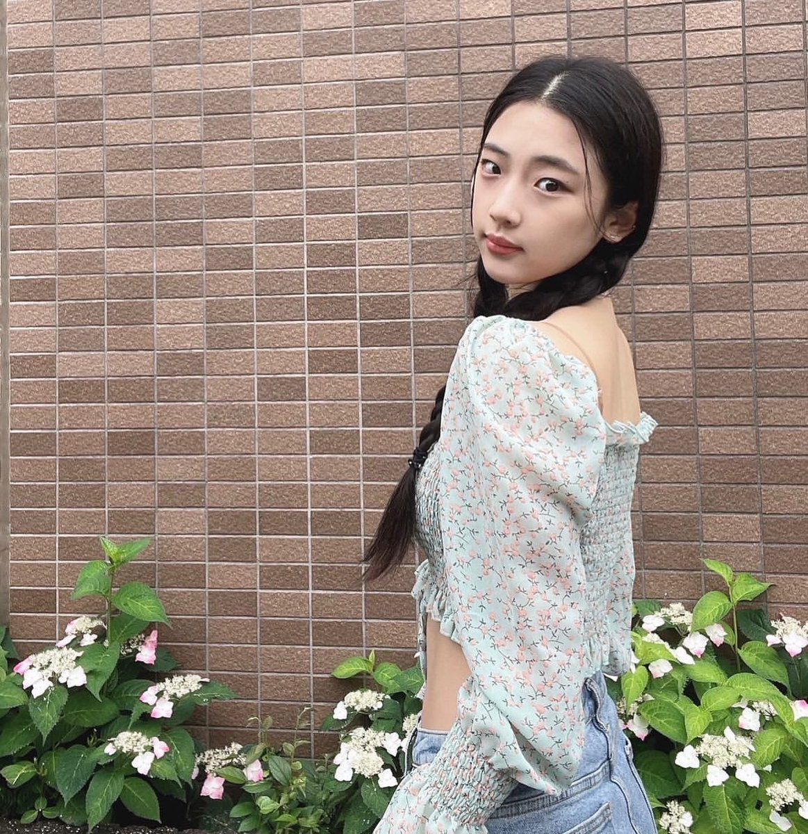 BABYMONGLOBAL's tweet image. [📸] babymonster_ygofficial

#RUKA's instagram update

"Loved every bit of this day, Yesterday gets jealous 💚🤍"

#베이비몬스터 #BABYMONSTER 
@YGBABYMONSTER_ #DREAM