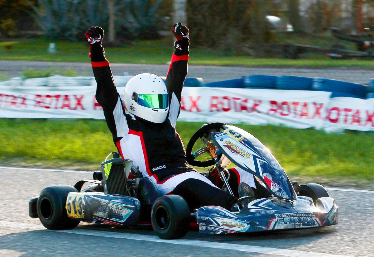 Ganamos!! Como ya es costumbre en cada cierre de campeonato, errores humanos y un poco de mala suerte no nos permitieron dar pelea por el título, seguimos firmes, competitivos y estamos bien preparados para lo que se viene….. 💪🏼