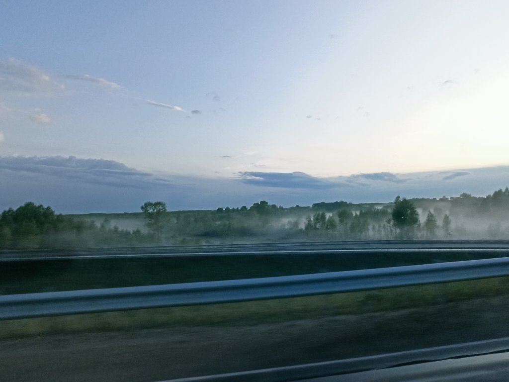 I'm finally at home! I'll rest a bit and try to remember how to draw.