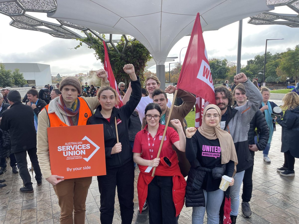 Young Unionists standing up against the SA State Governments anti-protest laws. This is what democracy looks like. #protectprotest
@SAUnions @ASUnion_SANT @UnitedWorkersOz