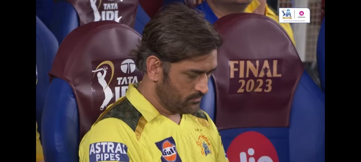 AshishBahety's tweet photo. If u want to be a Super Successful Trader. 

U have to become this much Calm, Cool &amp; Composed while ur Trading 

#MSDhoni 
#msdfan https://t.co/c7CEtghNEQ