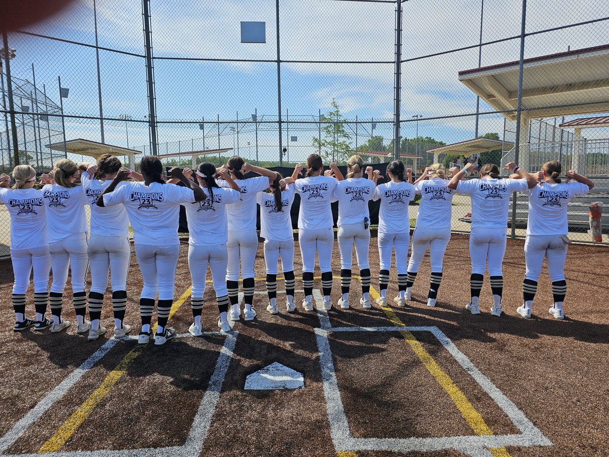 Iowa Premier Fastpitch (@iowapremierfp) on Twitter photo CHAMPIONS! Iowa Premier 18U National-Dickel go UNDEFEATED <a href="/HuSTLeCityInvit/">HuSTLe City Showcase</a>, def. Epic Fastpitch 18U National Smith 4-2 in Title game to close out a great weekend in St. Louis! Want to thank <a href="/StLChaos/">StL Chaos</a> for a well run event! #justanotherdayattheoffice
<a href="/ExtraInningSB/">EXTRA INNING SOFTBALL</a> <a href="/thealliancefp/">The Alliance Fastpitch</a> CHAMPIONS! Iowa Premier 18U National-Dickel go UNDEFEATED <a href="/HuSTLeCityInvit/">HuSTLe City Showcase</a>, def. Epic Fastpitch 18U National Smith 4-2 in Title game to close out a great weekend in St. Louis! Want to thank <a href="/StLChaos/">StL Chaos</a> for a well run event! #justanotherdayattheoffice
<a href="/ExtraInningSB/">EXTRA INNING SOFTBALL</a> <a href="/thealliancefp/">The Alliance Fastpitch</a>