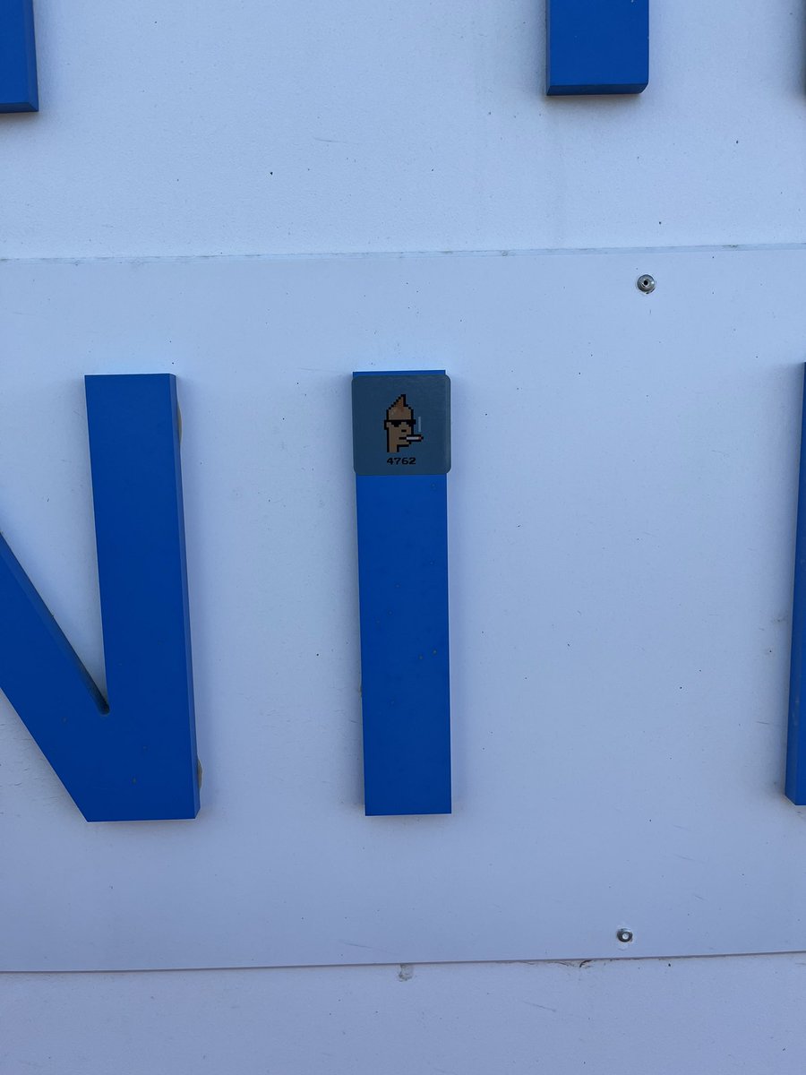 Kender_prime's tweet image. Iqaluit, Nunavut, Canada and the Arctic Circle = punked! @punk4762