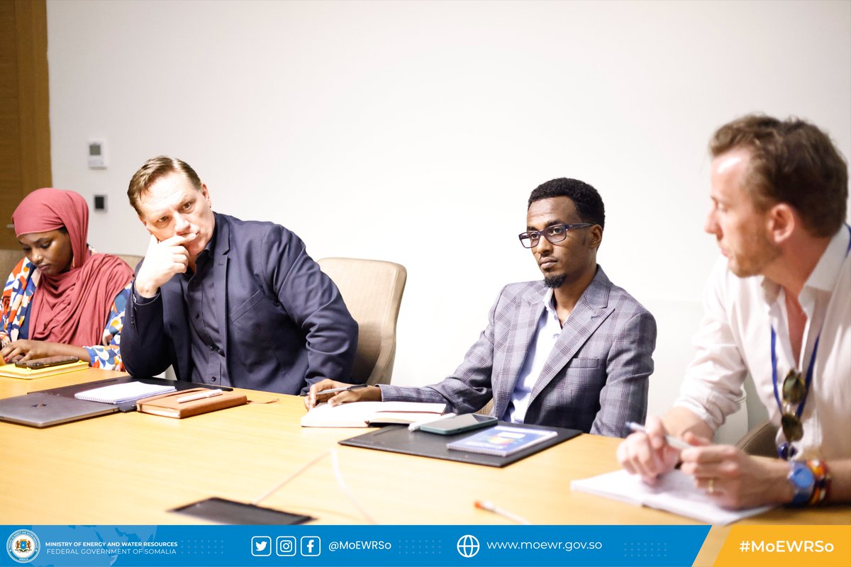 1/4
DG <a href="/Abdirizack_MM/">Abdirizack Mohamed</a> with the technical team of <a href="/MoEWRSo/">Ministry of Energy and Water Resources Somalia</a> met with a delegation from <a href="/NorwayInSomalia/">Norway in Somalia</a> led by Mr. <a href="/erlinghess/">Erling Hess Johnsen</a>, Head of Development Cooperation of the embassy, alongside key partners <a href="/FAOSomalia/">FAO in Somalia</a>, <a href="/UNDP/">UN Development</a> &amp; representatives of the office of the <a href="/UNSomalia/">UNSOM</a>.