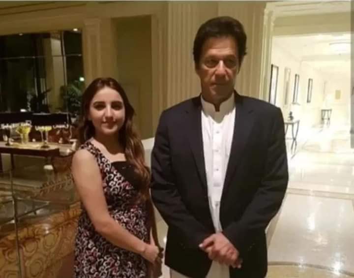 امید نہیں تھی کہ یہ ویڈیو اتنی دیر بعد لیک ہو گی 
بہر حال فالو کریں ریٹوئٹ کریں اور ڈی ایم دیکھیں