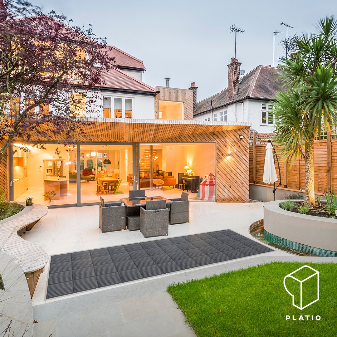 Platiopavings's tweet image. 🏡🌿 Make your backyard both functional and beautiful with #PLATIO #solarpaver!
It not only provides a source of #cleanenergy for the home, but it will also enhance the aesthetic appeal of the space, creating a #sustainable experience for the family. 

bit.ly/3Nmo1kb