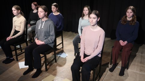 Das 🎭Ensemble "LichterSchatten" der Marienschule/ <a href="/muenster_de/">Stadt Münster</a> gewinnt für "Briefe nach Ewigheim" den 1.Preis 🥇im bundesweiten Schultheater-Wettbewerb andersartig-gedenken.de! 

Aufführung &amp; Preisverleihung: 20.6.23, Berlin‼️ Jetzt anmelden! <a href="/BBMB_bund/">Behindertenbeauftragter der Bundesregierung</a> #NS_Euthanasie_Gedenken