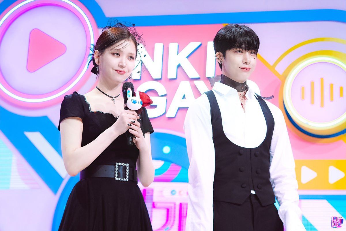 SBS 인기가요 (SBS Inkigayo) tweet media