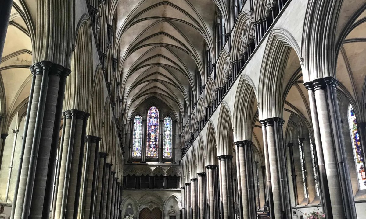 Gothic&Romanesque_Art tweet media