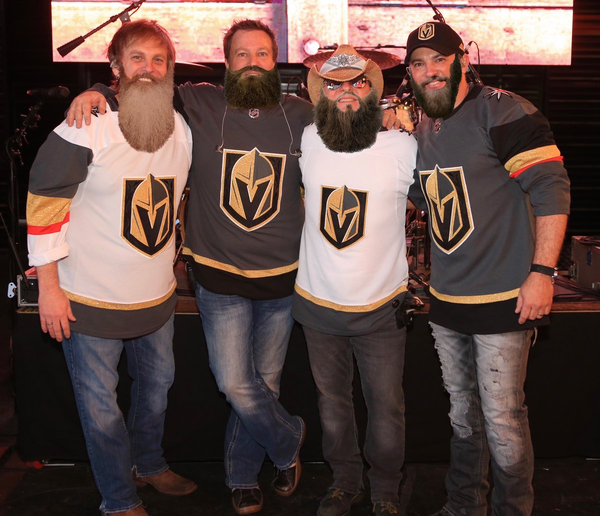 Tuckerdrums's tweet photo. @KerryBilicki @GoldenKnights @Angels_Envy @FilthyFood #PlayoffBeards https://t.co/5R5YIVtNUG