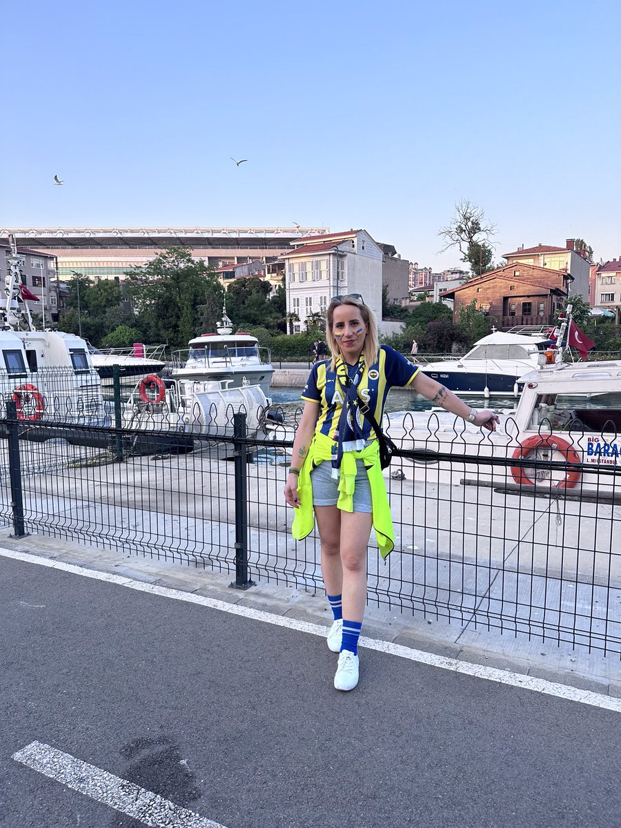 Bugün günlerden FENERBAHÇE’m

💛💙🫶🏻🌿🫶🏻💙💛

#FenerinMaçıVar
#Fenerbahçe
#FBvANT