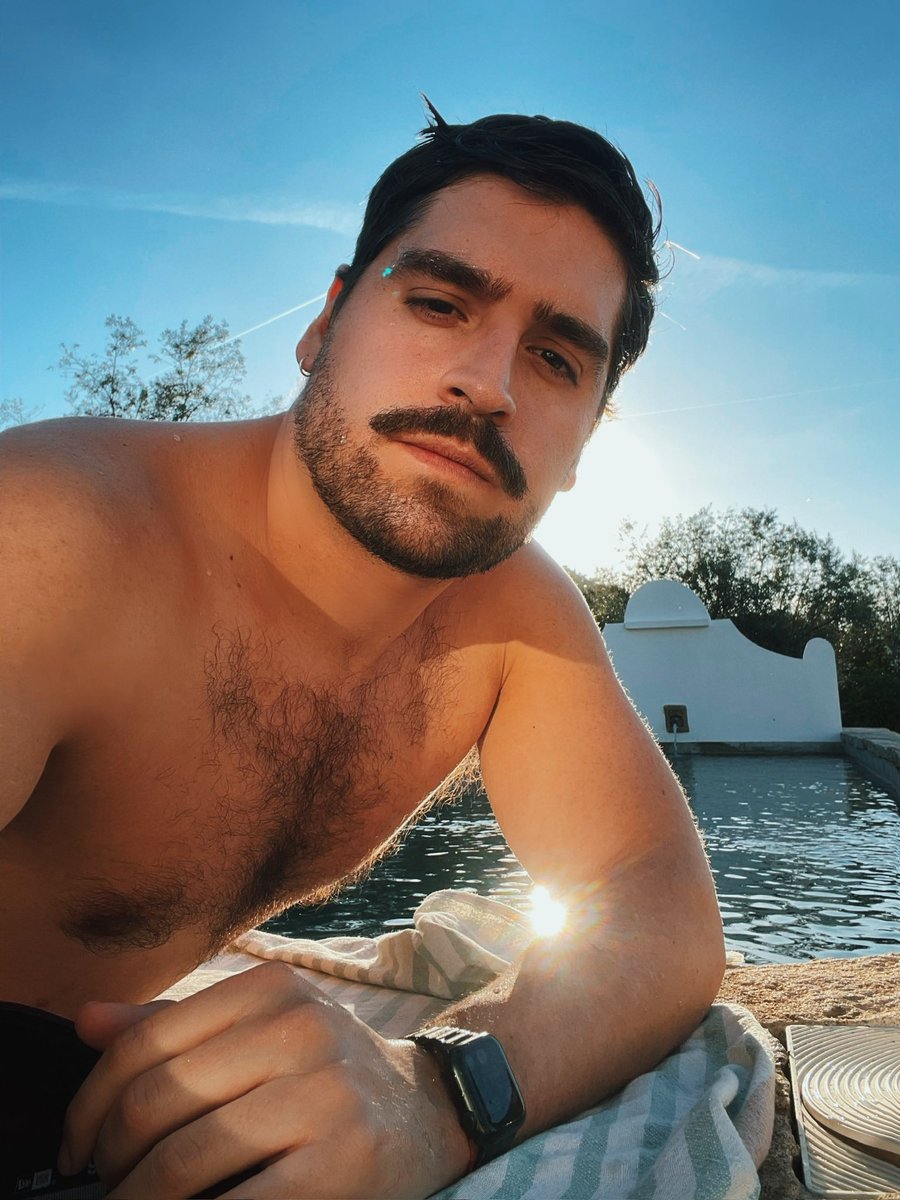 Julian Valenzuela tweet media