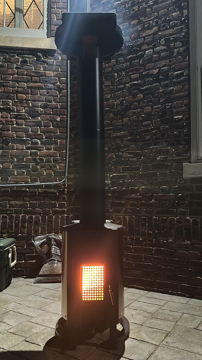 This patio tower pellet heater from @SoloStove is amazing. So much heat from this on a cool spring night. Had to pop a bottle of Del Dotto and chill out.