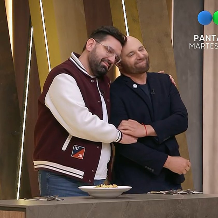 MIRALOS QUE TIERNOS yo los re veo #MasterchefArgentina