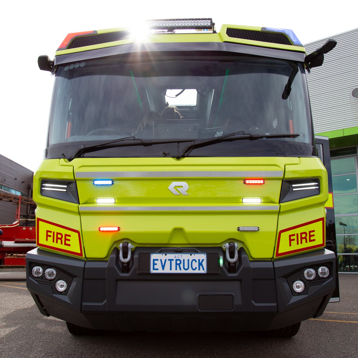ACT_ESA's tweet photo. Today we unveiled Australia’s first Plug-In Hybrid Electric Fire Truck! 🚒 

This state-of-the-art vehicle features:   
🔋All electric operation  
🔁 reduced turning circle  
🧯️ street-level entry  
♻️ a reduction in noise, vibration, and CO2 emissions 

https://t.co/hnOqC6VmM7 https://t.co/Ifot0DkDgj