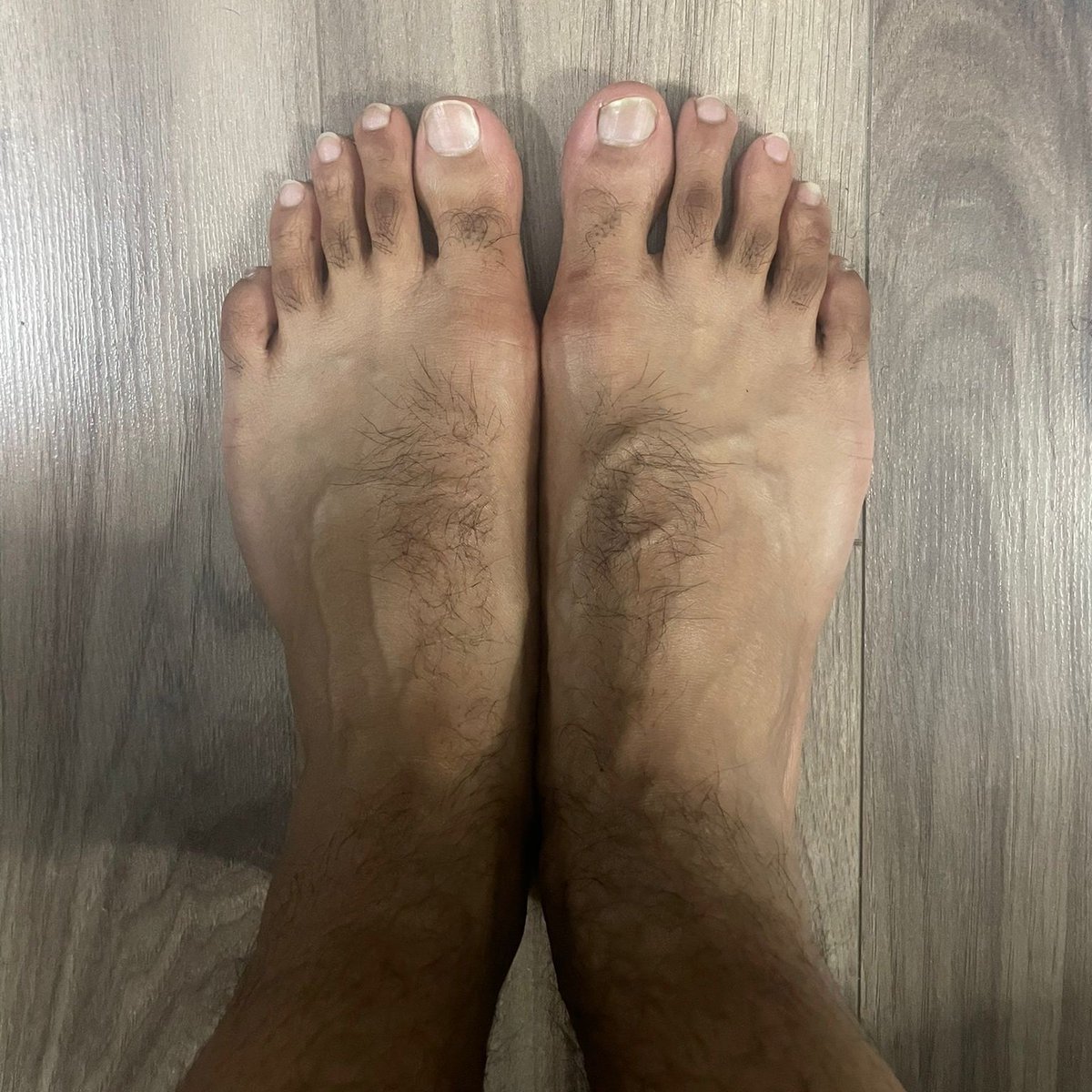 sbthedom's tweet image. In tribute to all you foot slaves  #feetdump #malefeet #torontofeet #footdom #findom #cashpig #nationalfootfetishday