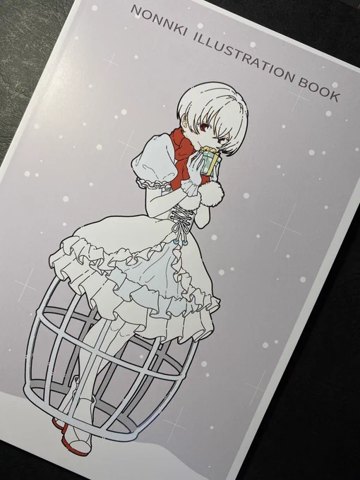 NONNKIさん( )のブースでお迎えしたイラスト新刊と個展DM。コンスタントにイラストを発表されてるNONNKIさんのお洒落で可愛い女の子が詰まった一冊でした。 6/7から大阪のGallery hana輪さんで個展を開催されるとのことなのでお近くの方は是非。 #デザフェス57戦利品