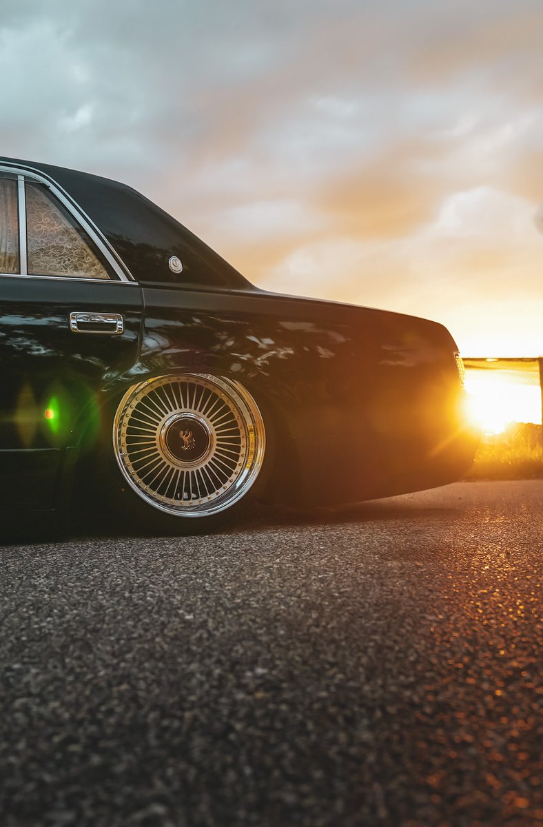 diiviinemedia's tweet photo. VIP V12 Toyota Century: Complete ✔️ https://t.co/lExYLeHJXO