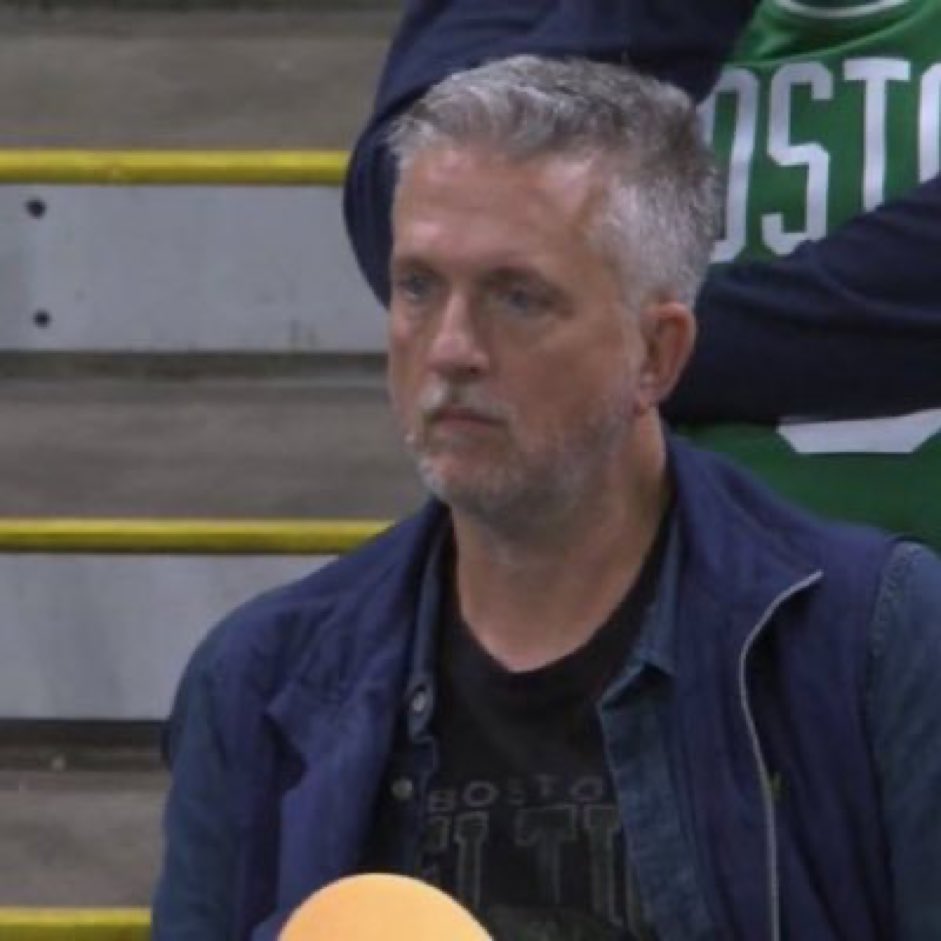 fiveminsports's tweet image. When u trying to watch history happen and u accidentally watch history happen