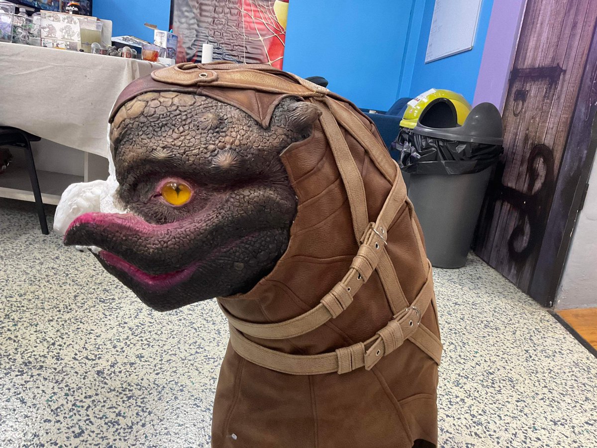 TC_Cosplay tweet media