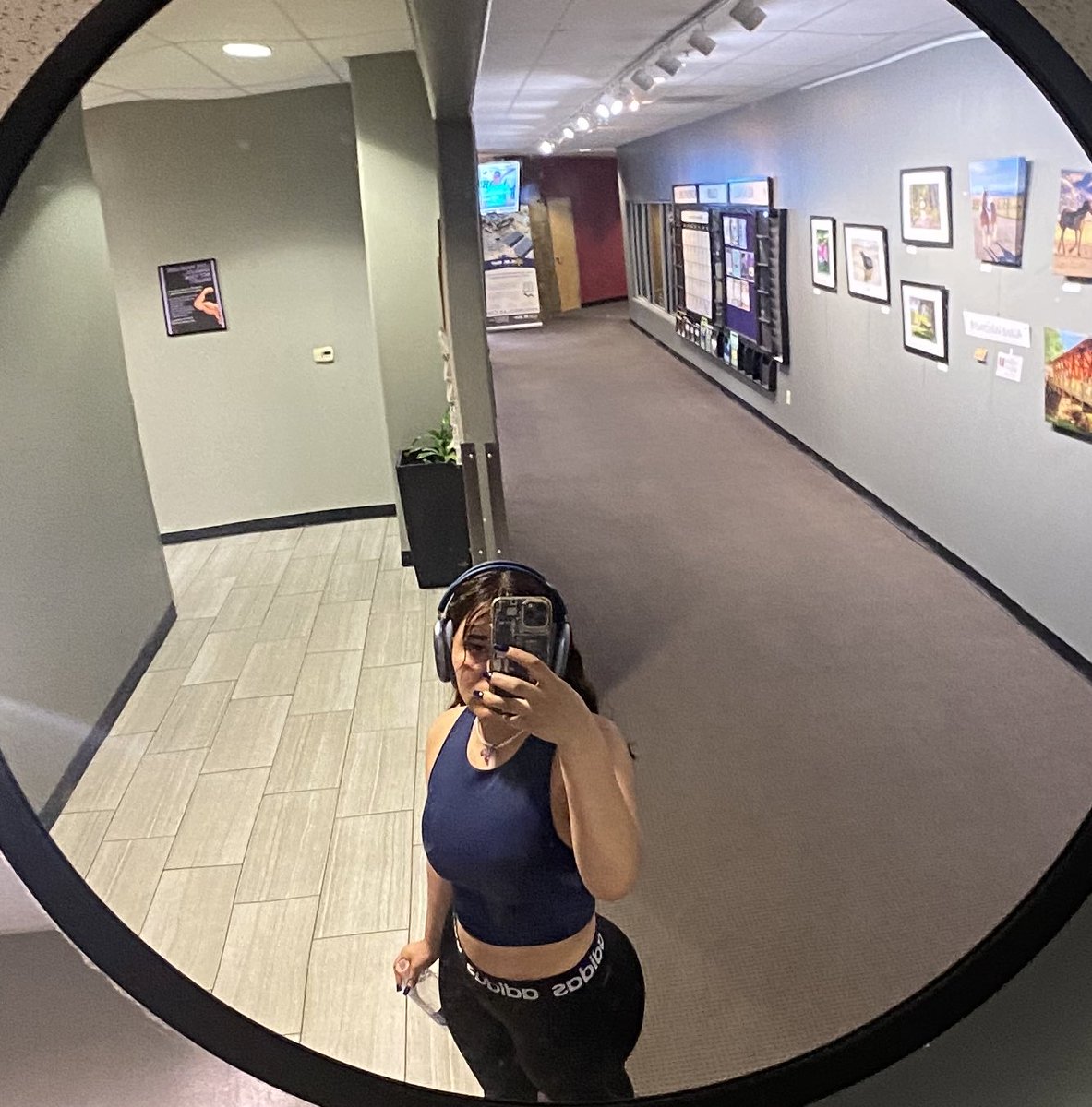 luvfrut's tweet photo. ofc you can see it. https://t.co/gLkPtDUPvp