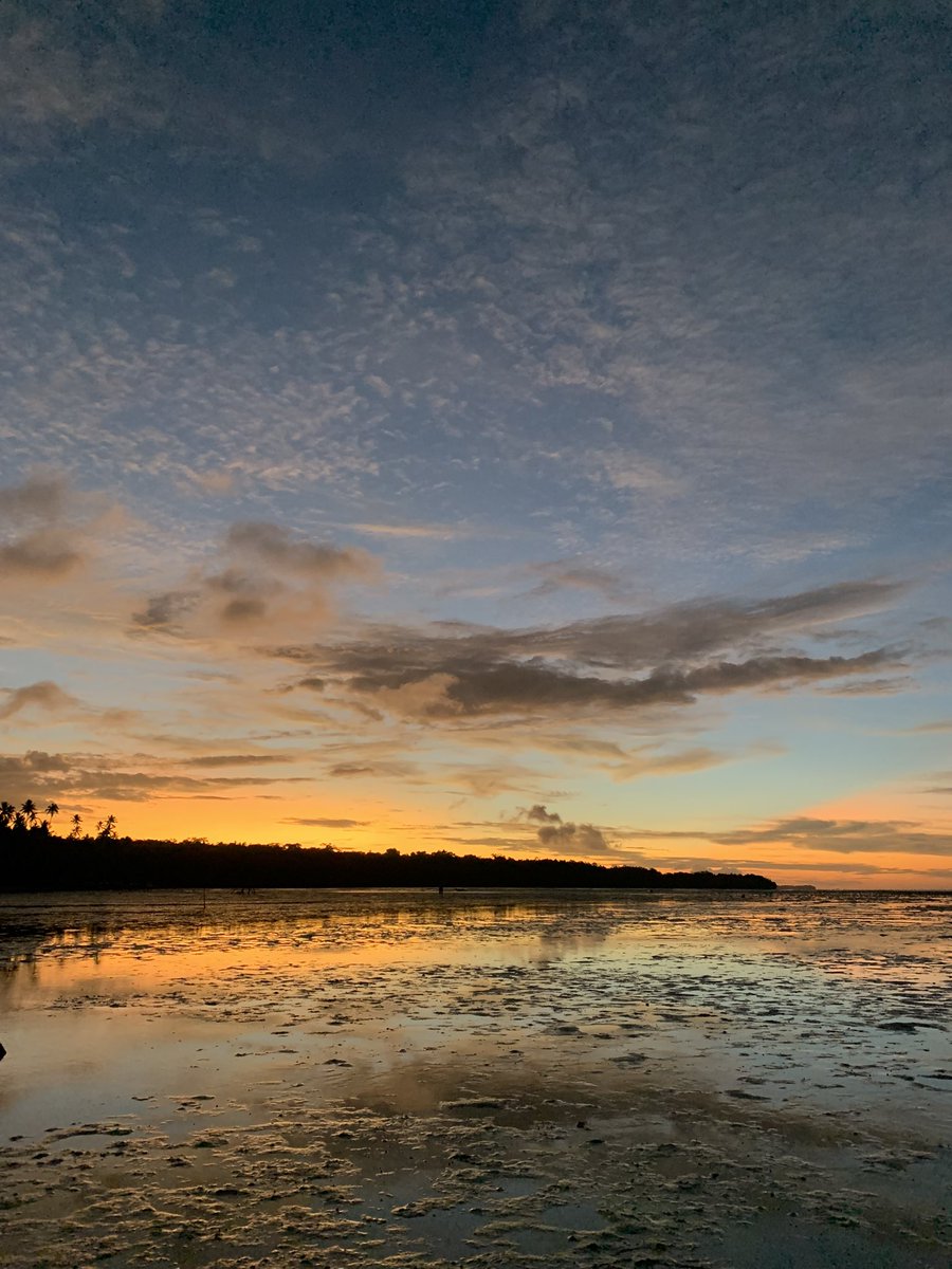 DavinciPakpahan's tweet image. Gua percaya ketika Sutan Sjahrir mengatakan “jangan mati sebelum ke banda neira”, beliau belum sempat nyebrang ke belahan surga lainnya bernama pulau Kei