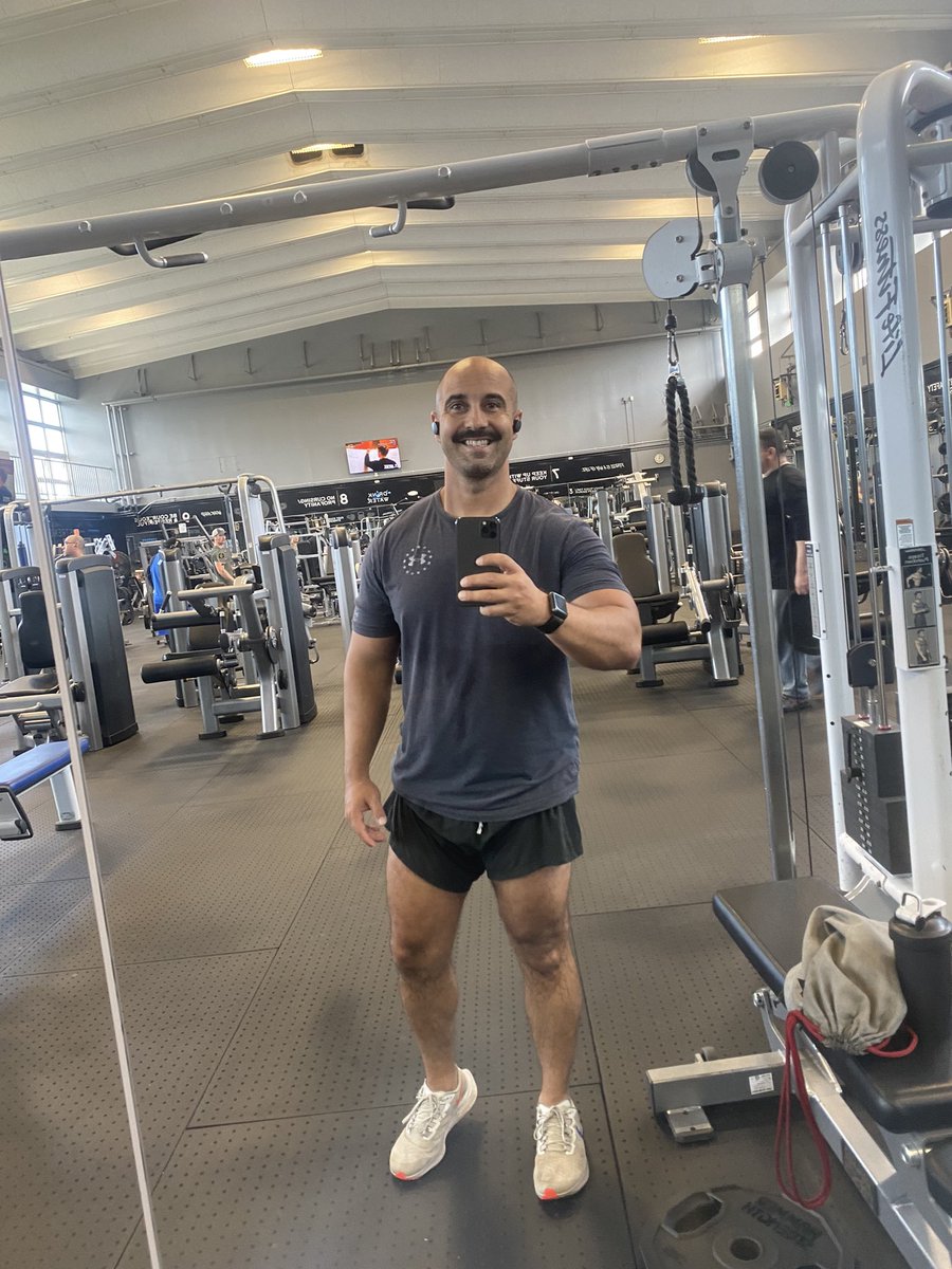 Team132Hypeman's tweet photo. Get some.🤙🏽 #thisis40 #deploymentlife https://t.co/6klGjuAFU1