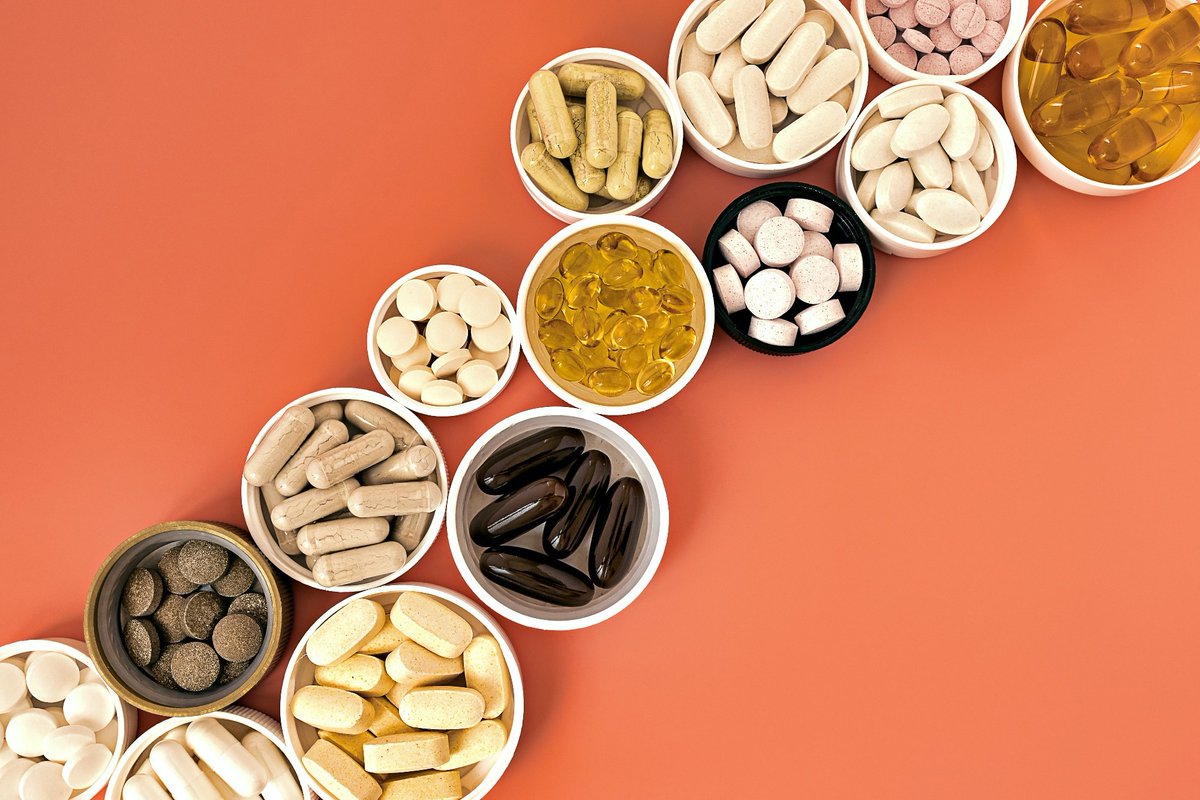 NewsMedical's tweet photo. Memory boost with multivitamins: Study reveals improved cognitive function in older adults https://t.co/1JeCIKvCXM #CognitiveHealth #Memory #Supplementation #OlderAdults #Multivitamins #Neuropsychology #Cognition #Aging #EpisodicMemory #ExecutiveFunction @AJCNutrition https://t.co/zf0hyvrf2F