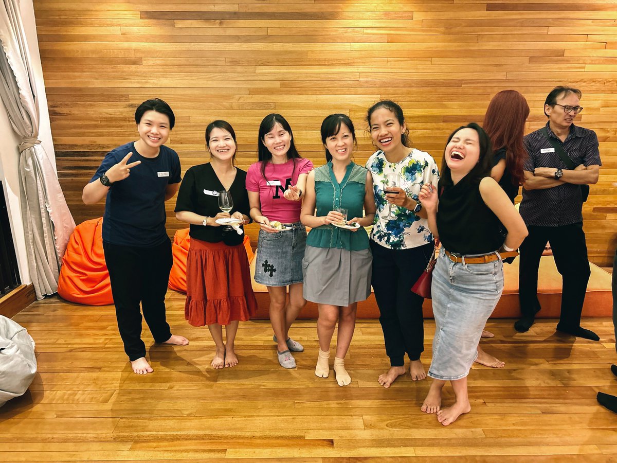 Officience tweet media