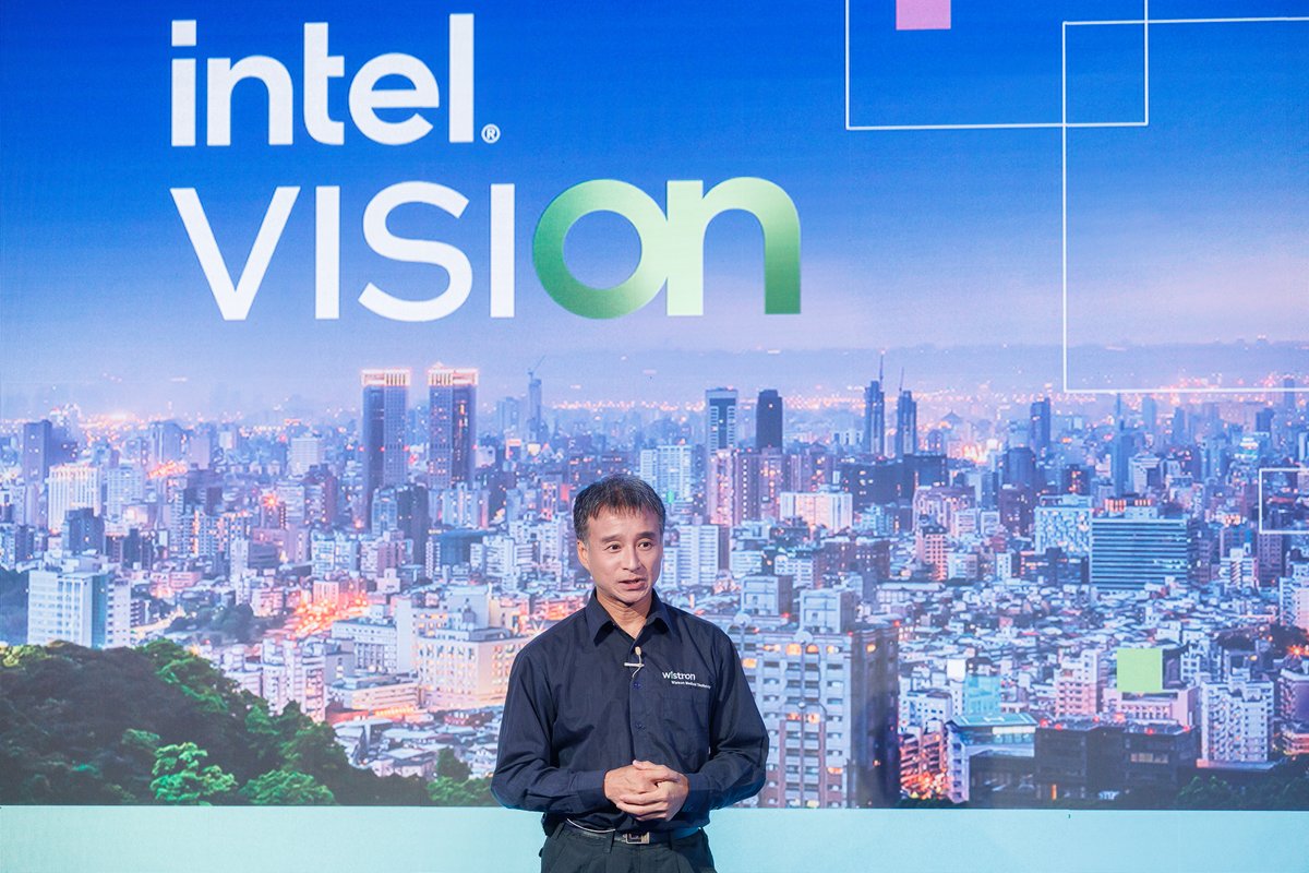 IntelJapan's tweet image. #IntelVision APJ 2023 では業界のリーダーやエキスパートを巻き込み、参加者の皆さまと対話することができました。