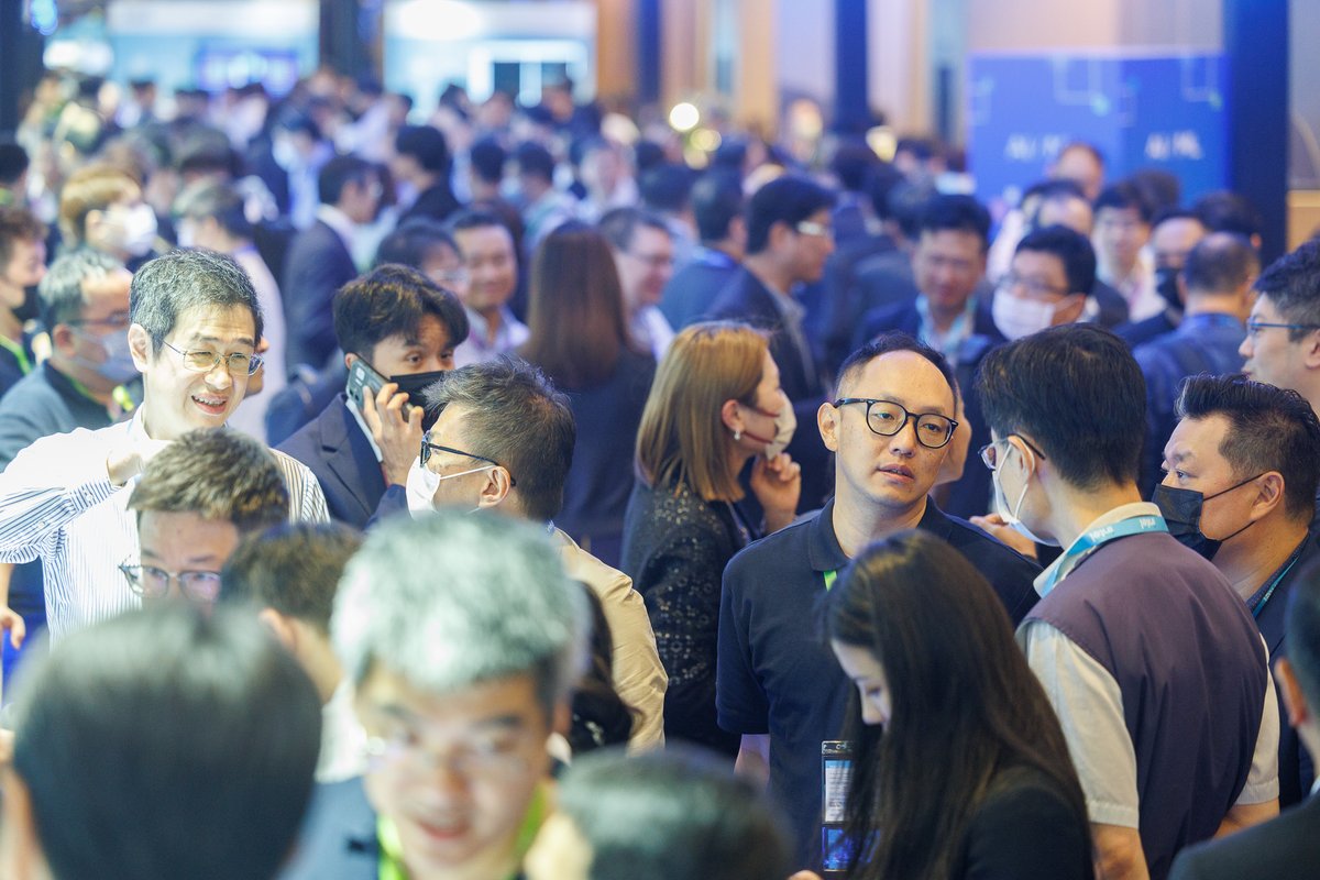 IntelJapan's tweet image. #IntelVision APJ 2023 では業界のリーダーやエキスパートを巻き込み、参加者の皆さまと対話することができました。